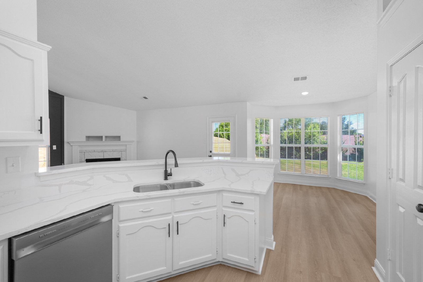 750 Sweetwater Dr Southaven MS 38672 property image