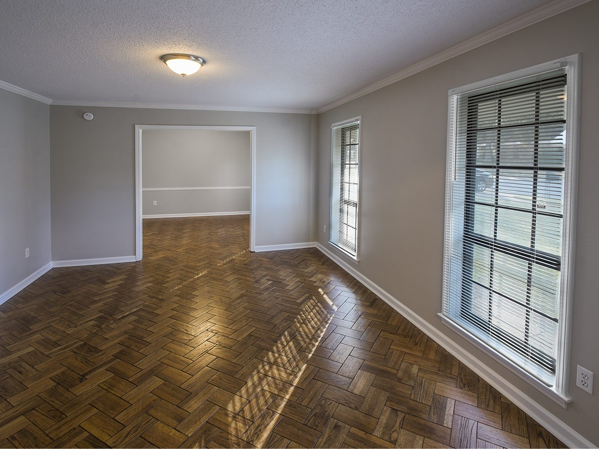 4972 Ridge Tree Dr Memphis TN 38128 property image
