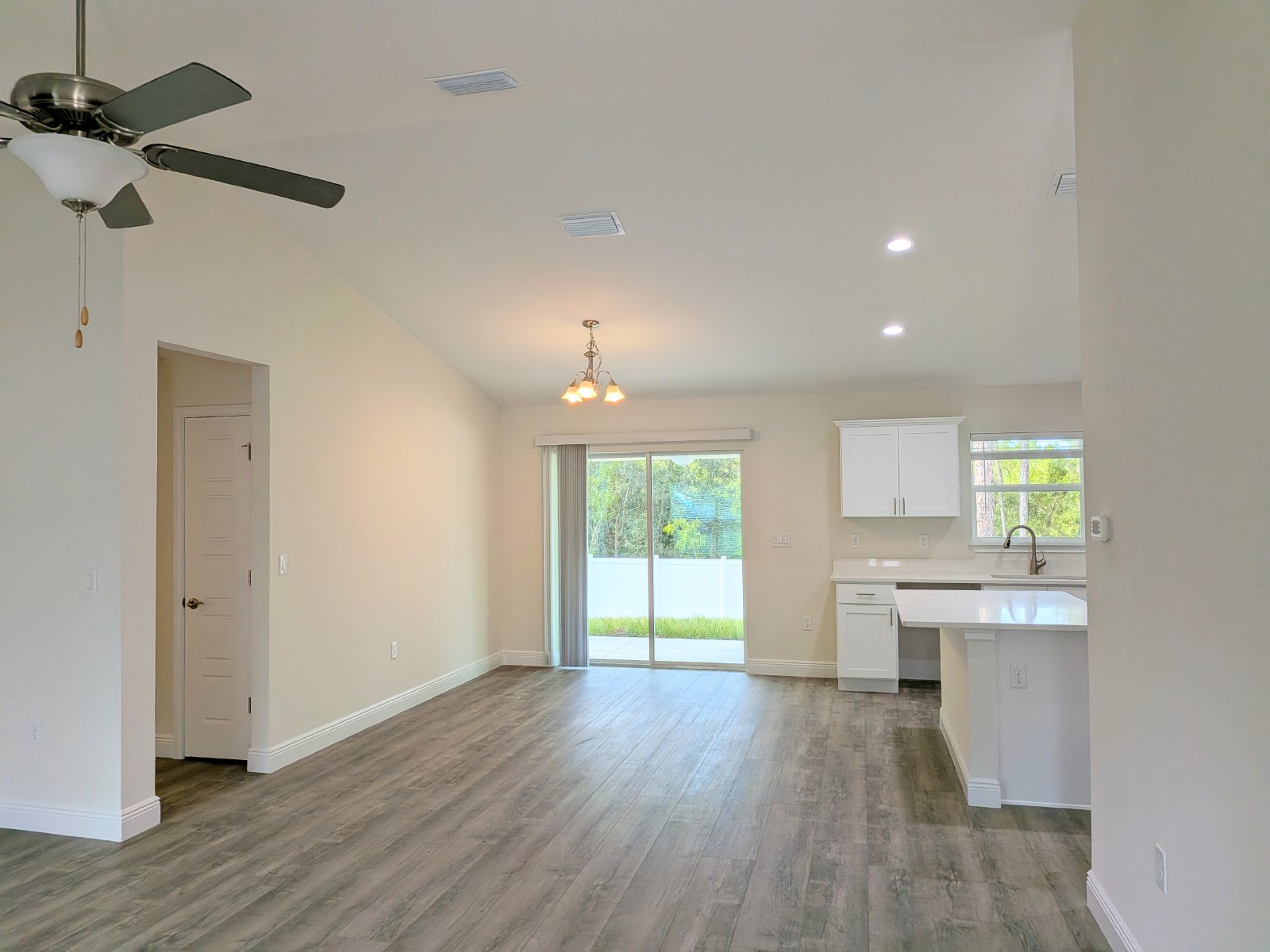779 W Homeway Loop Citrus Springs FL 34434 property image