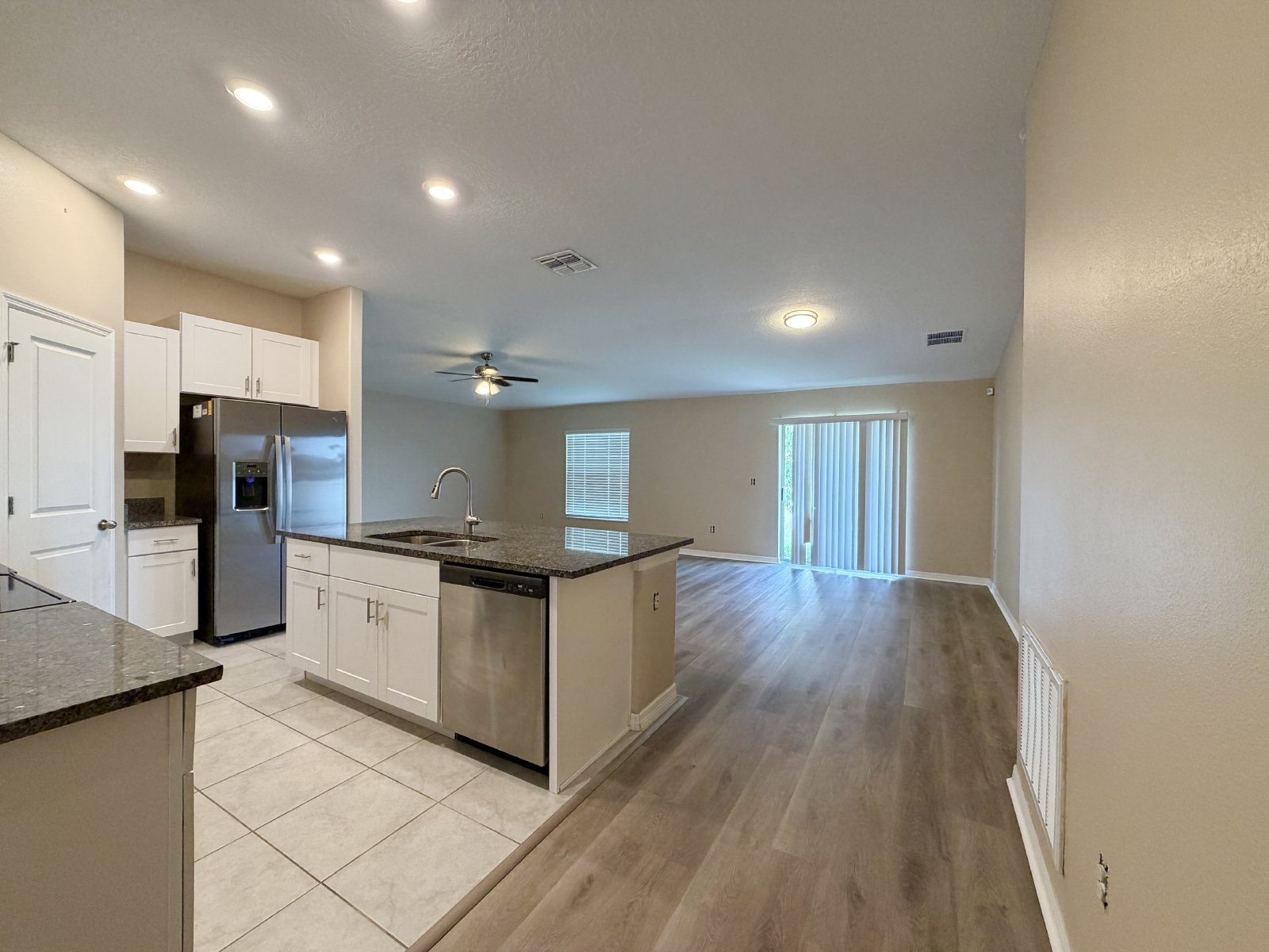 12213 SE 100th Ave Belleview FL 34420 property image