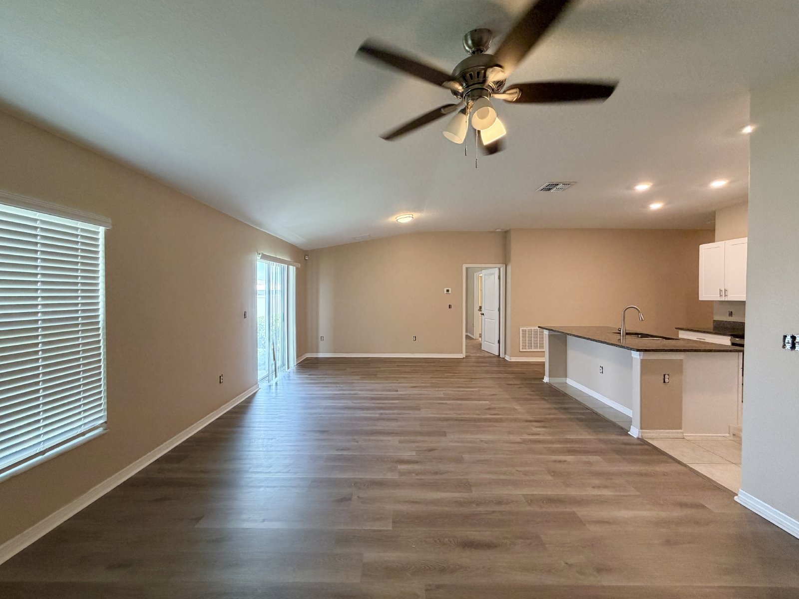 12213 SE 100th Ave Belleview FL 34420 property image