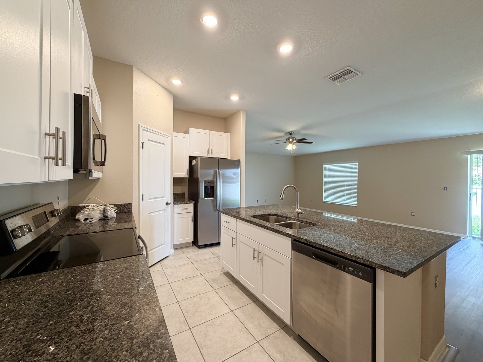 12213 SE 100th Ave Belleview FL 34420 property image