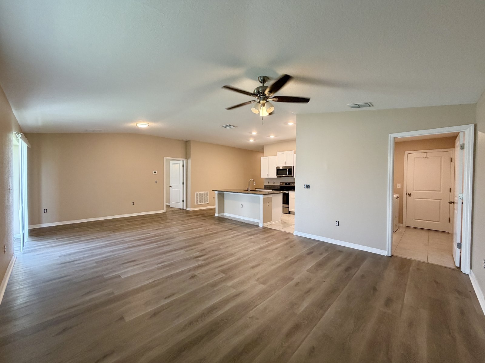 12213 SE 100th Ave Belleview FL 34420 property image