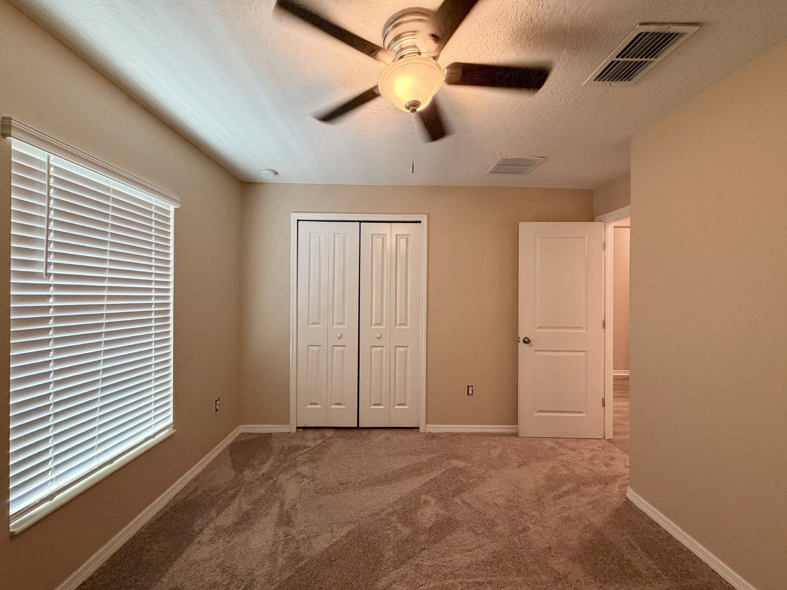 12213 SE 100th Ave Belleview FL 34420 property image