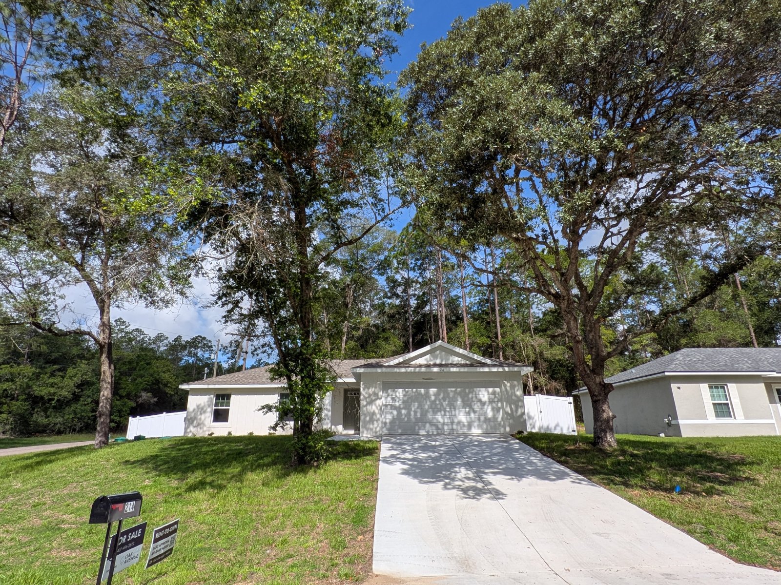 214 E Caldwell Dr Citrus Springs FL 34434 property image