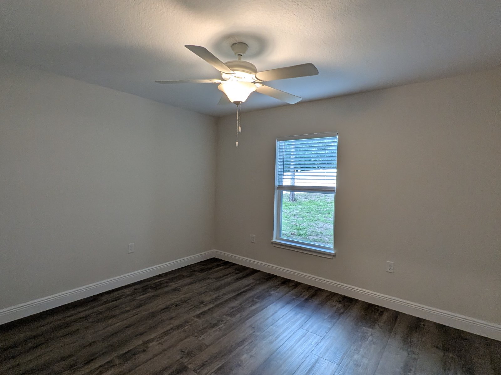 214 E Caldwell Dr Citrus Springs FL 34434 property image