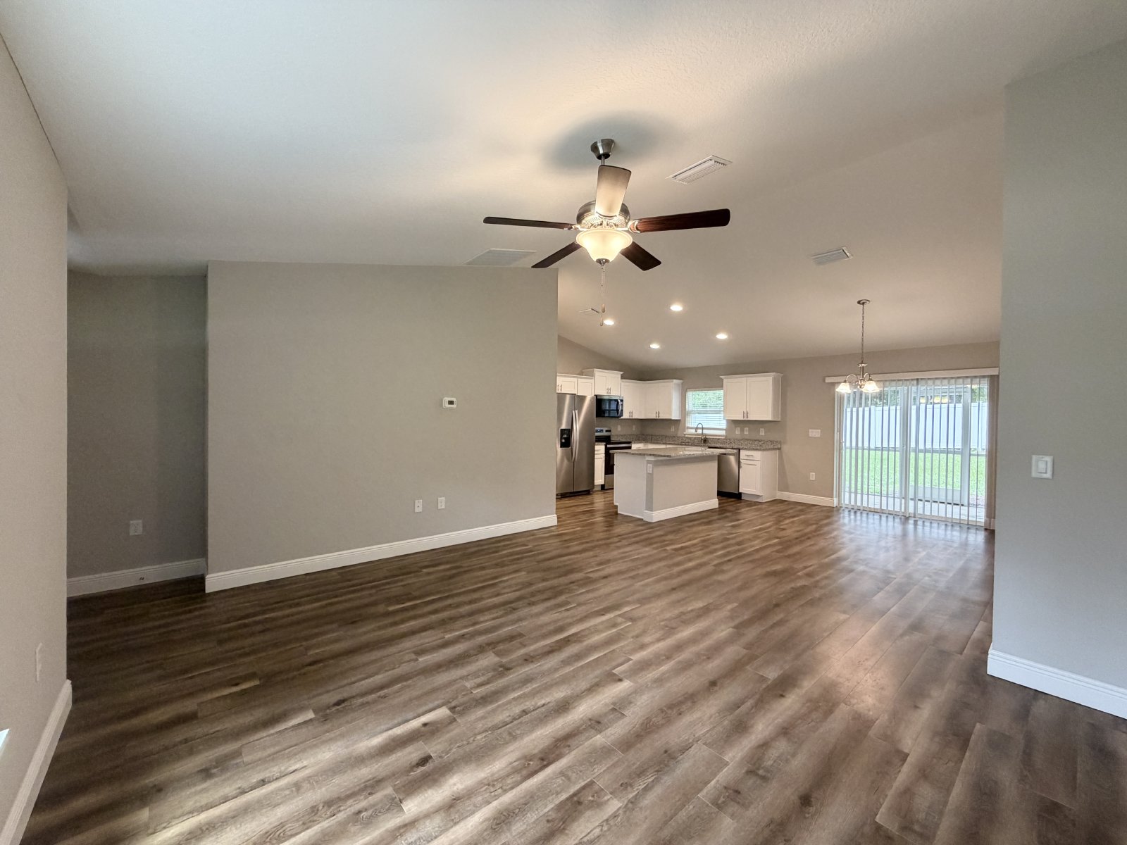 9356 N Jackson Way Citrus Springs FL 34434 property image