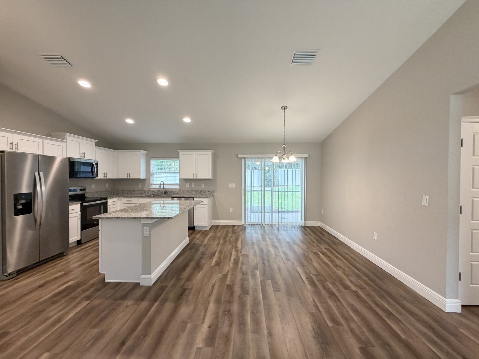 9356 N Jackson Way Citrus Springs FL 34434 property image