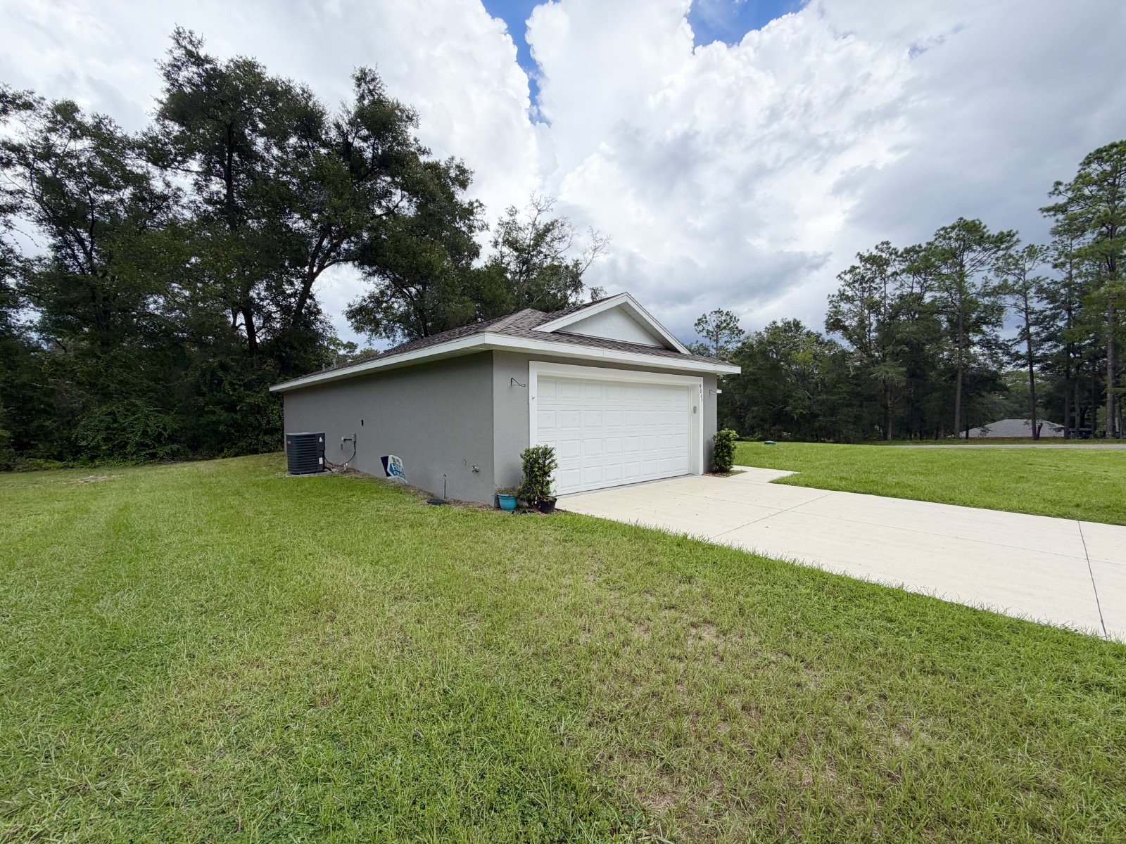 9065 N Akola Way Citrus Springs FL 34434 property image