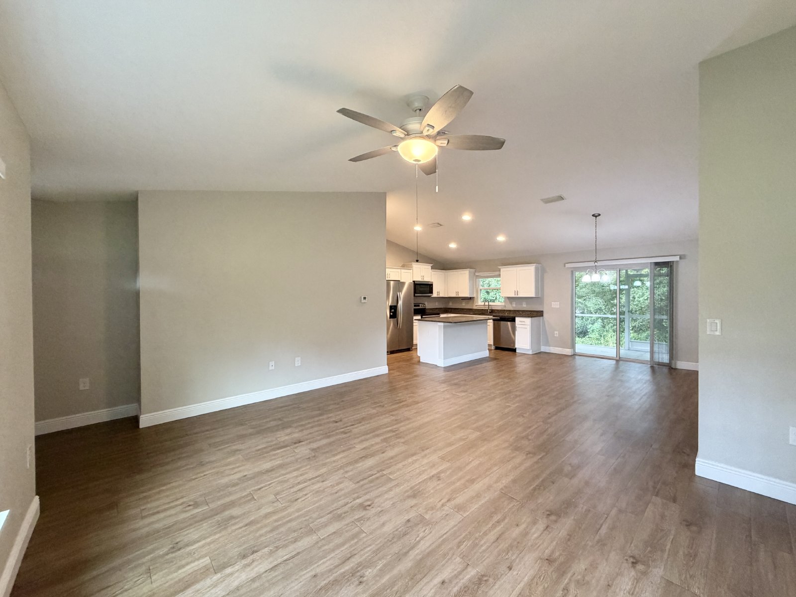 9065 N Akola Way Citrus Springs FL 34434 property image