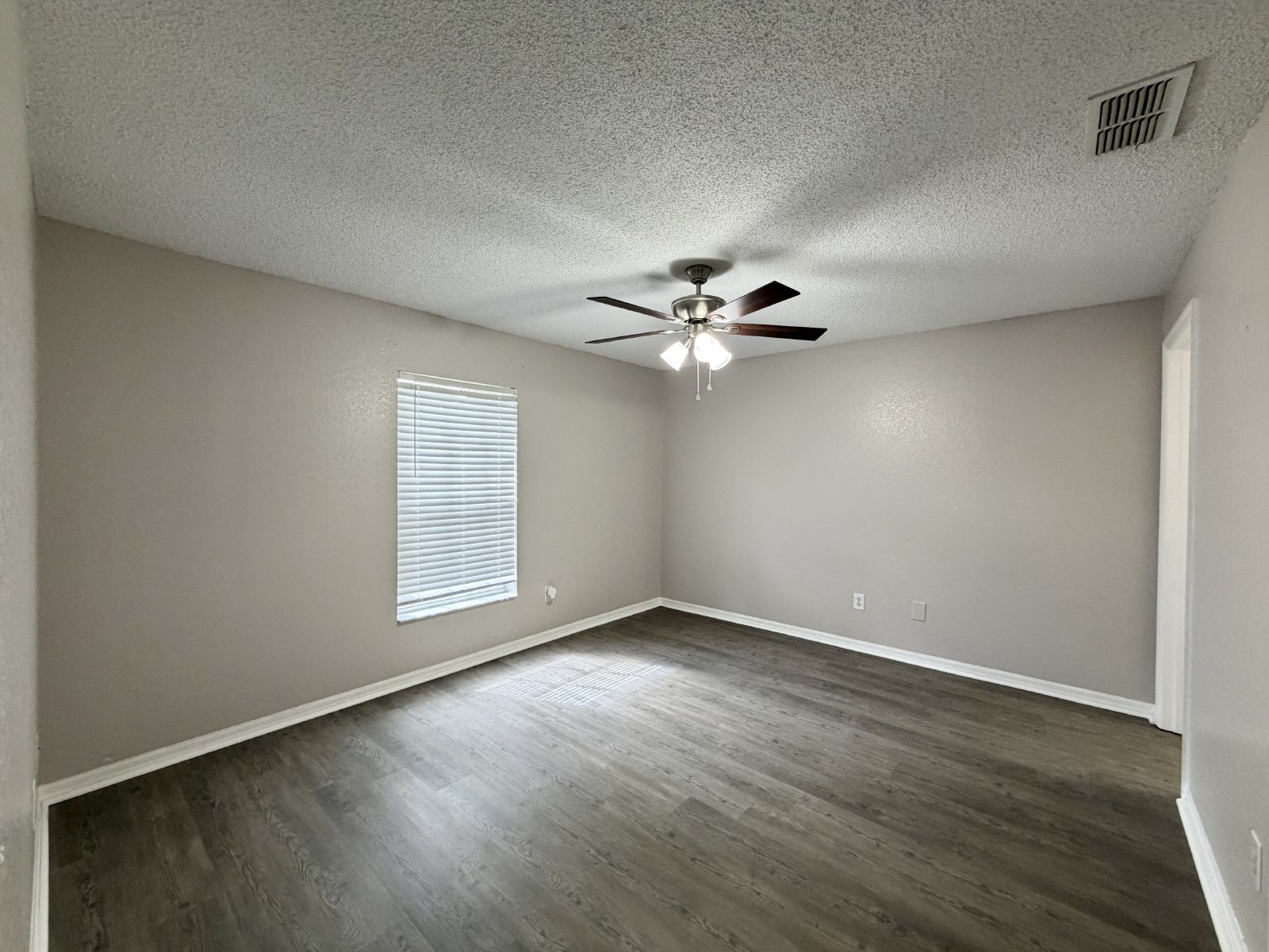 131 Diamond Ridge BLVD Auburndale FL 33823 property image