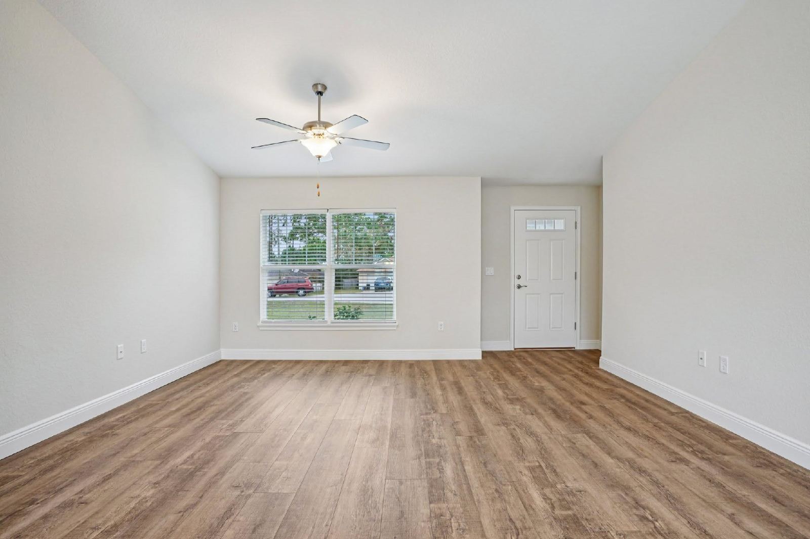 10 Hemlock Loop Ocala FL 34472 property image