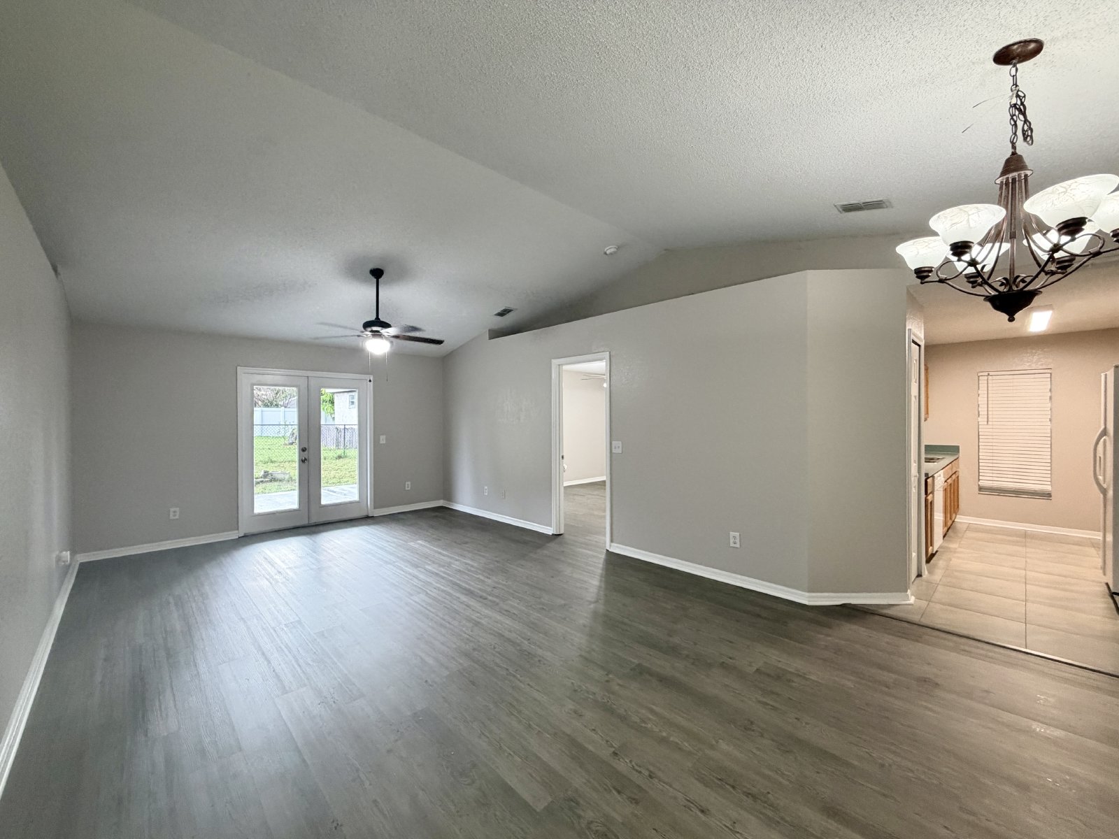 131 Diamond Ridge BLVD Auburndale FL 33823 property image