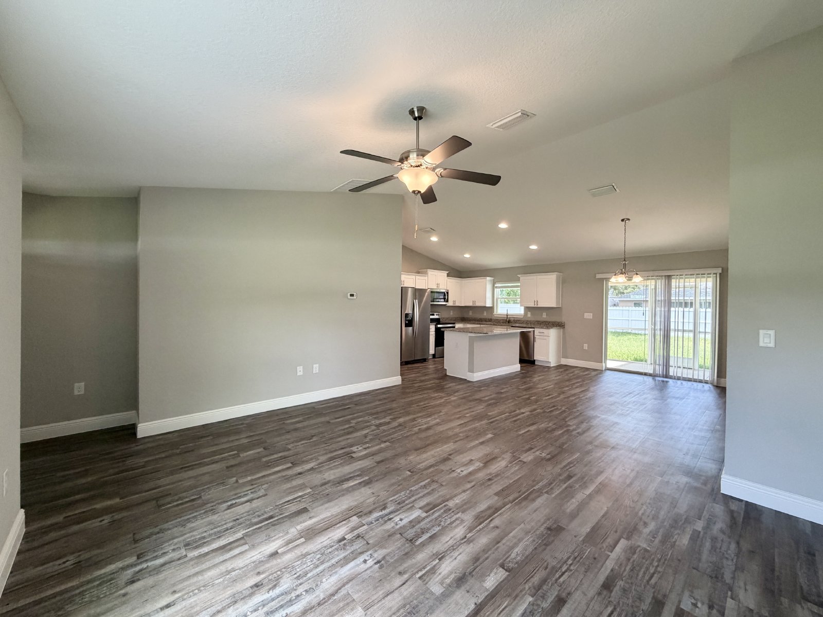 9 Larch Dr Ocala FL 34480 property image