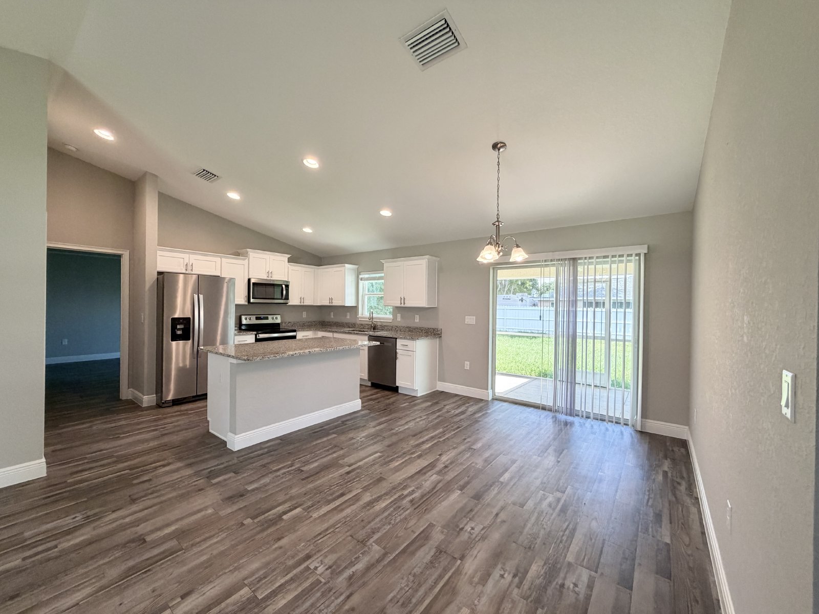 9 Larch Dr Ocala FL 34480 property image