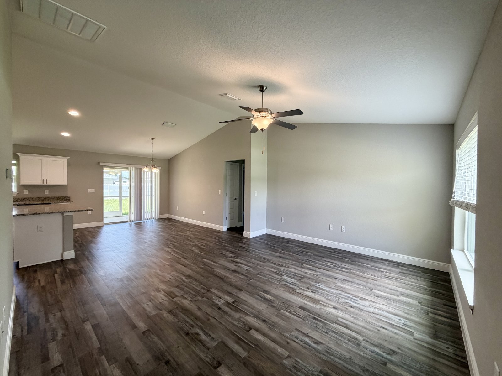 9 Larch Dr Ocala FL 34480 property image