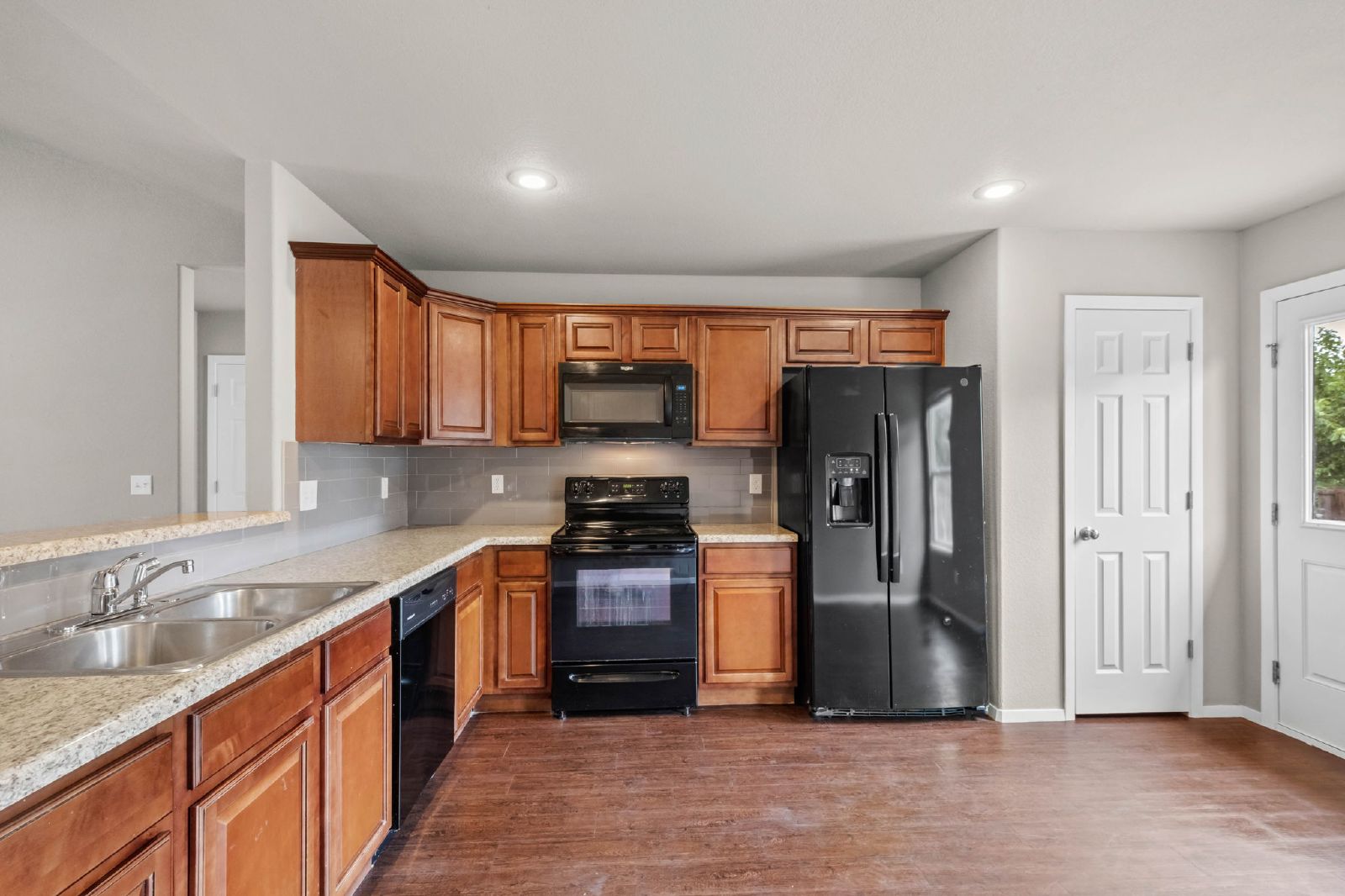 1388 S Spritz Drive Fayetteville AR 72701 property image