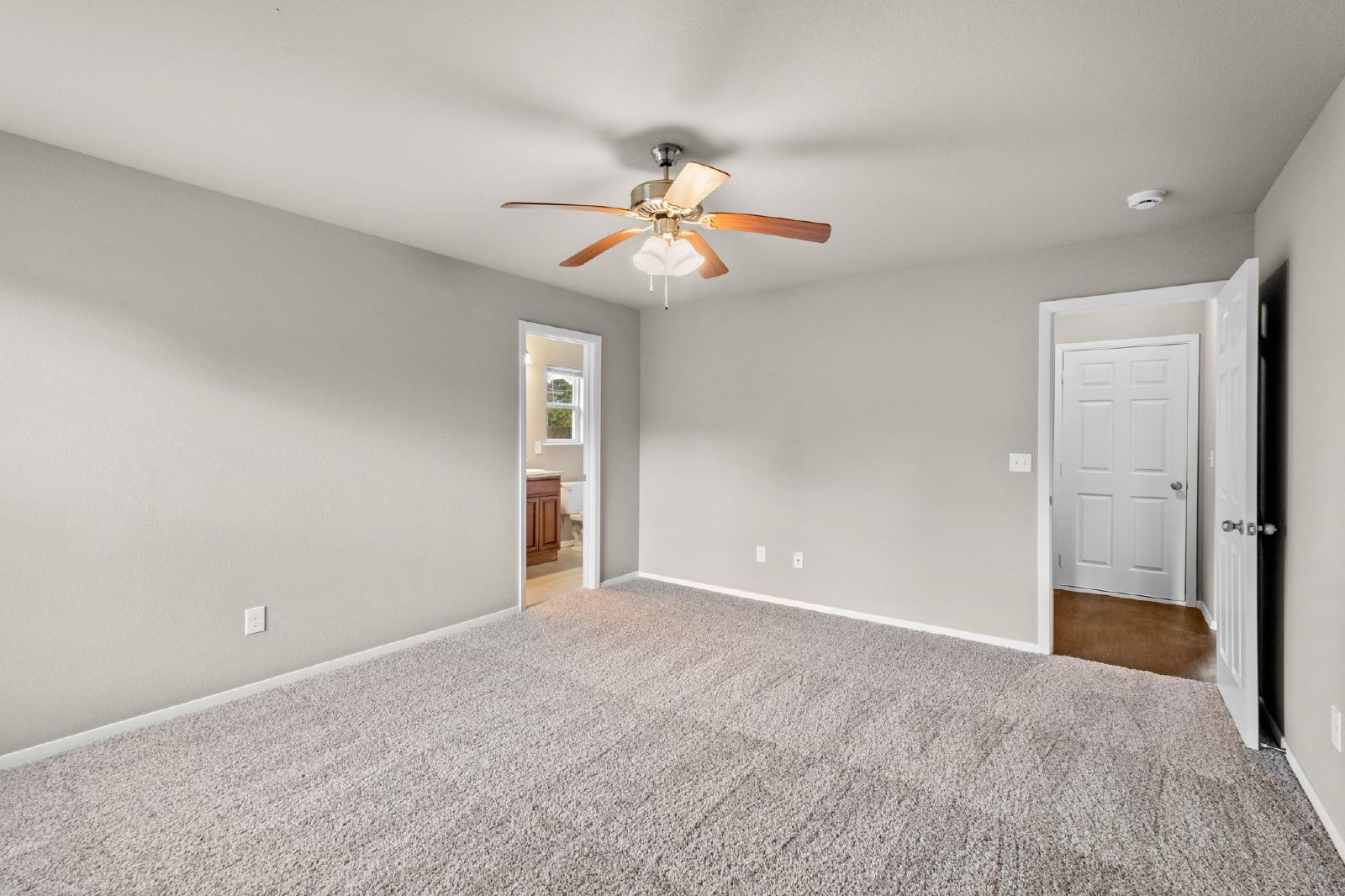 1388 S Spritz Drive Fayetteville AR 72701 property image