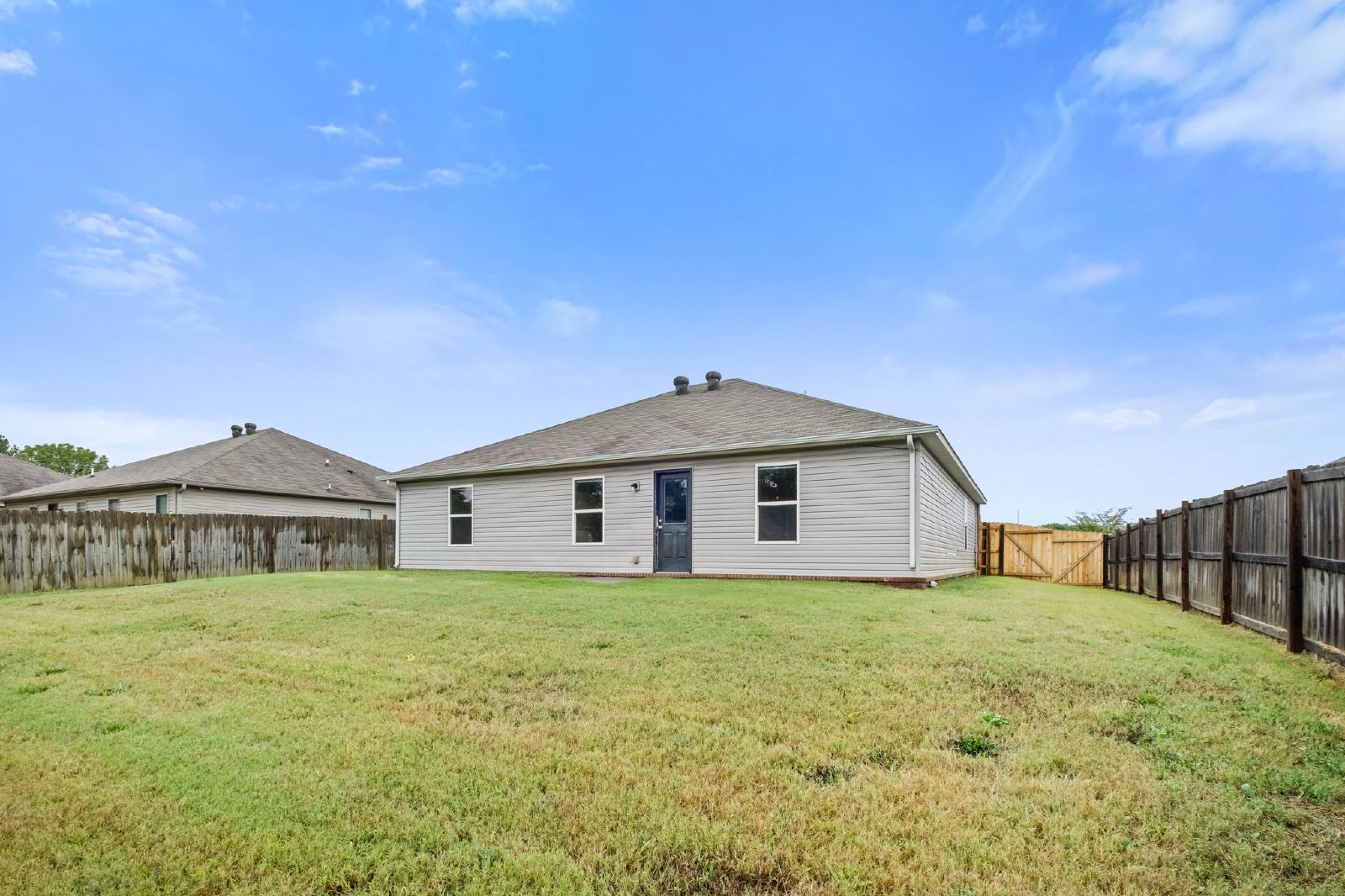 1388 S Spritz Drive Fayetteville AR 72701 property image