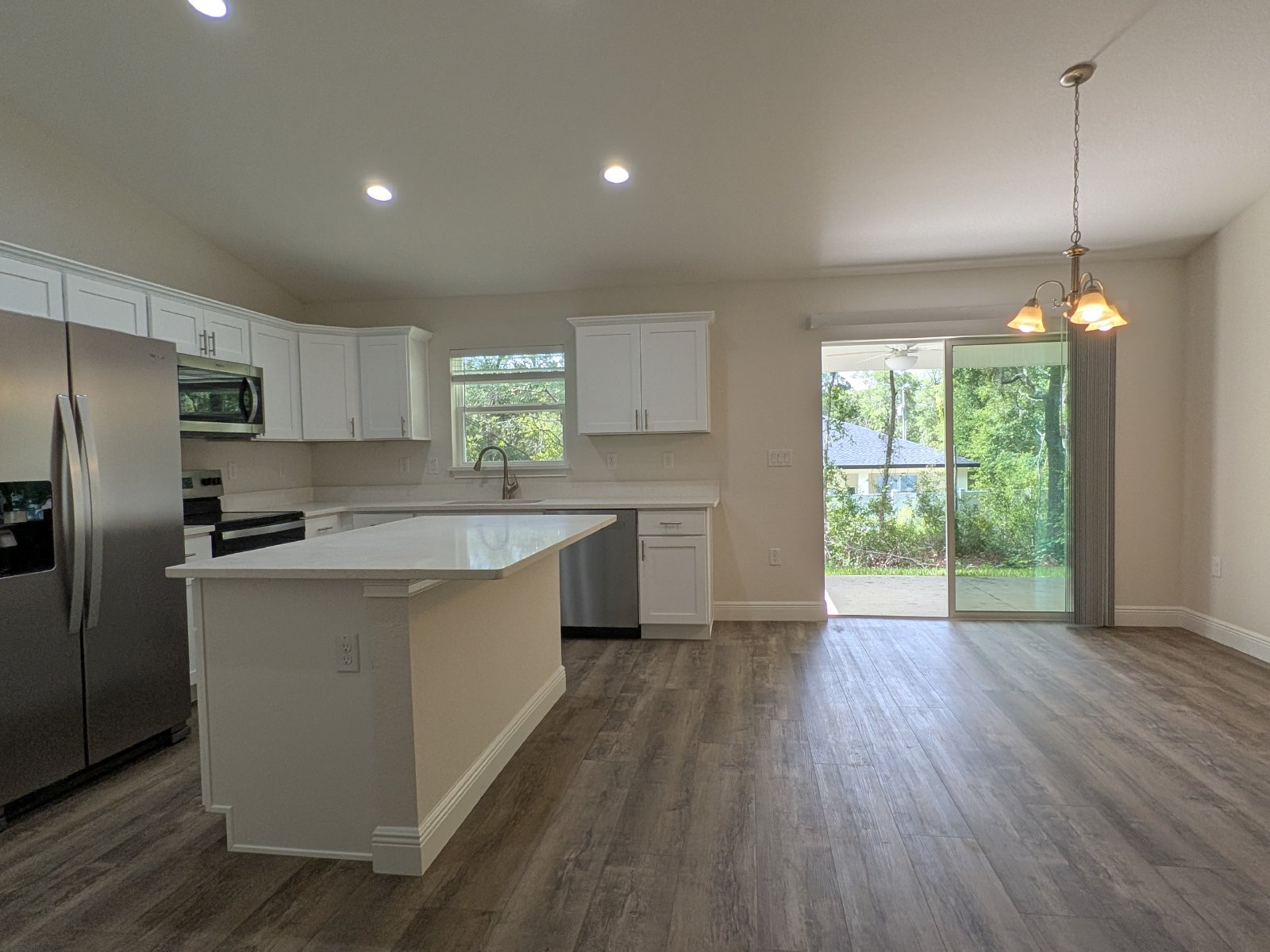 1640 W Saint Elizabeth Pl Citrus Springs FL 34434 property image