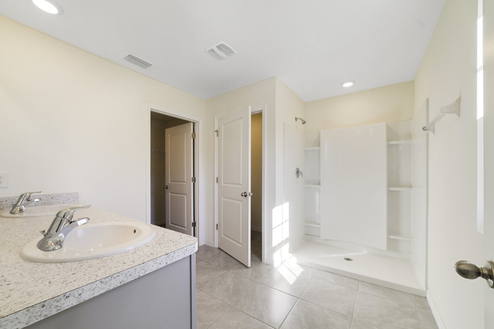 2216 NW 246th Ter Newberry FL 32669 property image