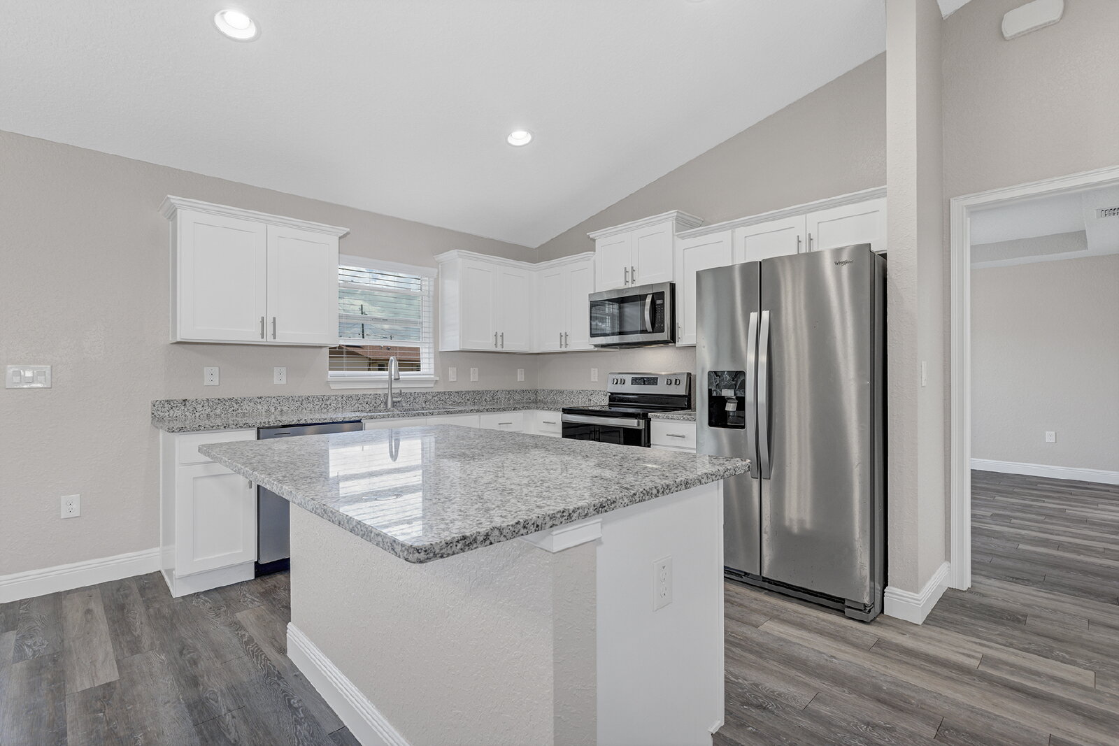 Modern 3-Bedroom Home | Screened Lanai, Granite Kitchen & 2-Car Garage property image