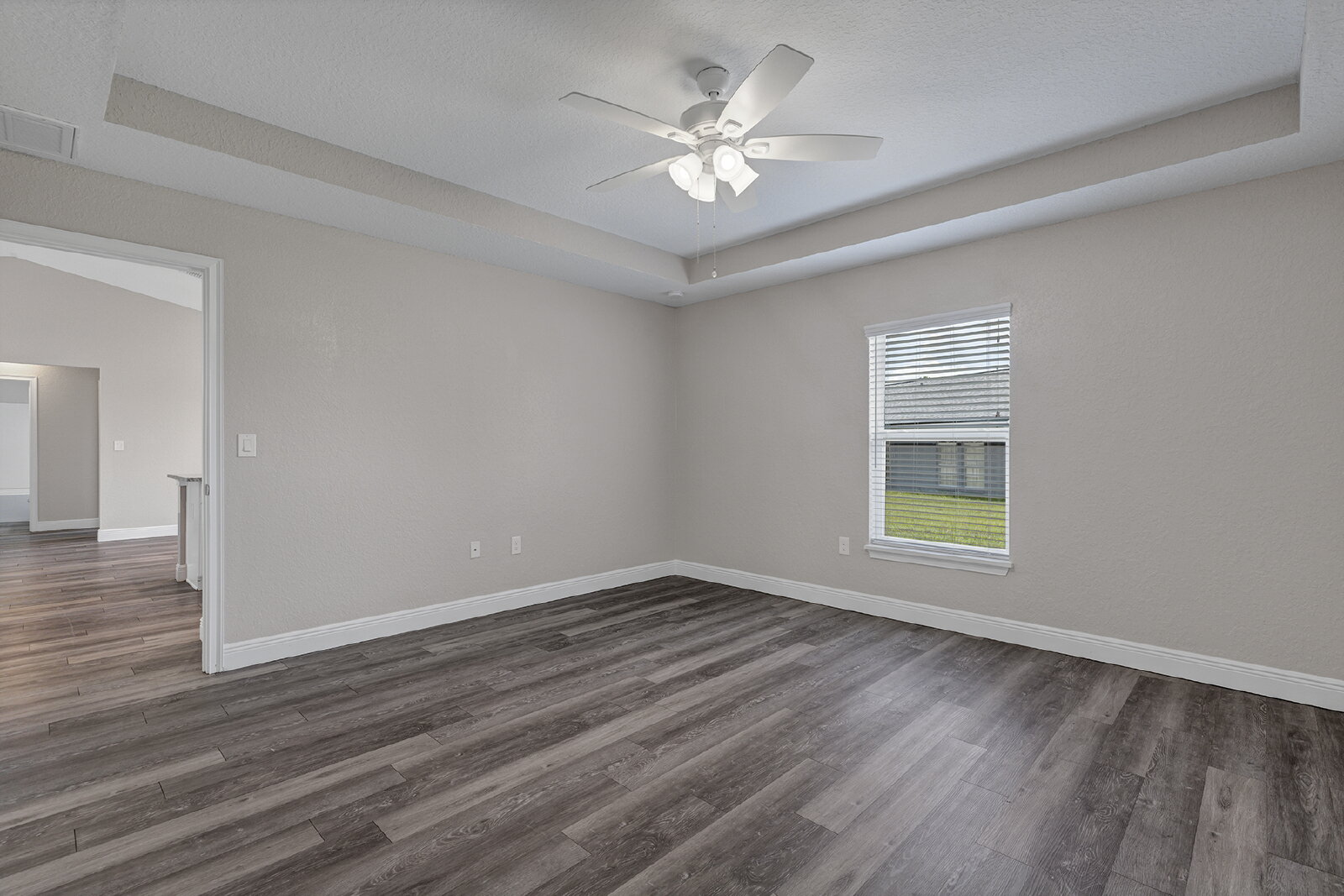 Modern 3-Bedroom Home | Screened Lanai, Granite Kitchen & 2-Car Garage property image