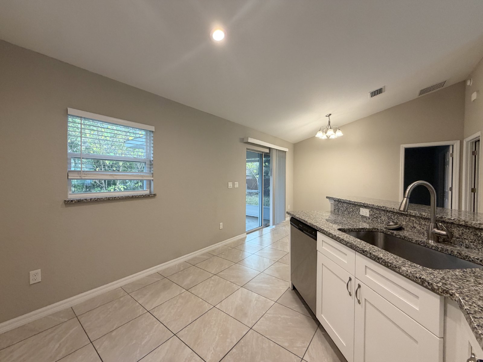 7 Juniper Pass Way Ocala FL 34480 property image
