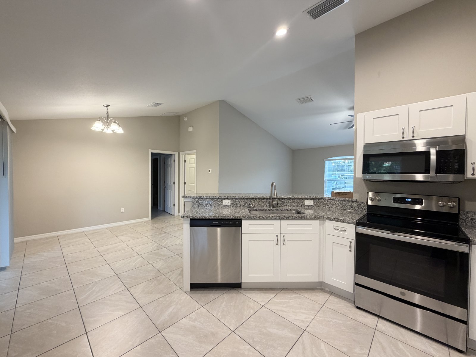 7 Juniper Pass Way Ocala FL 34480 property image