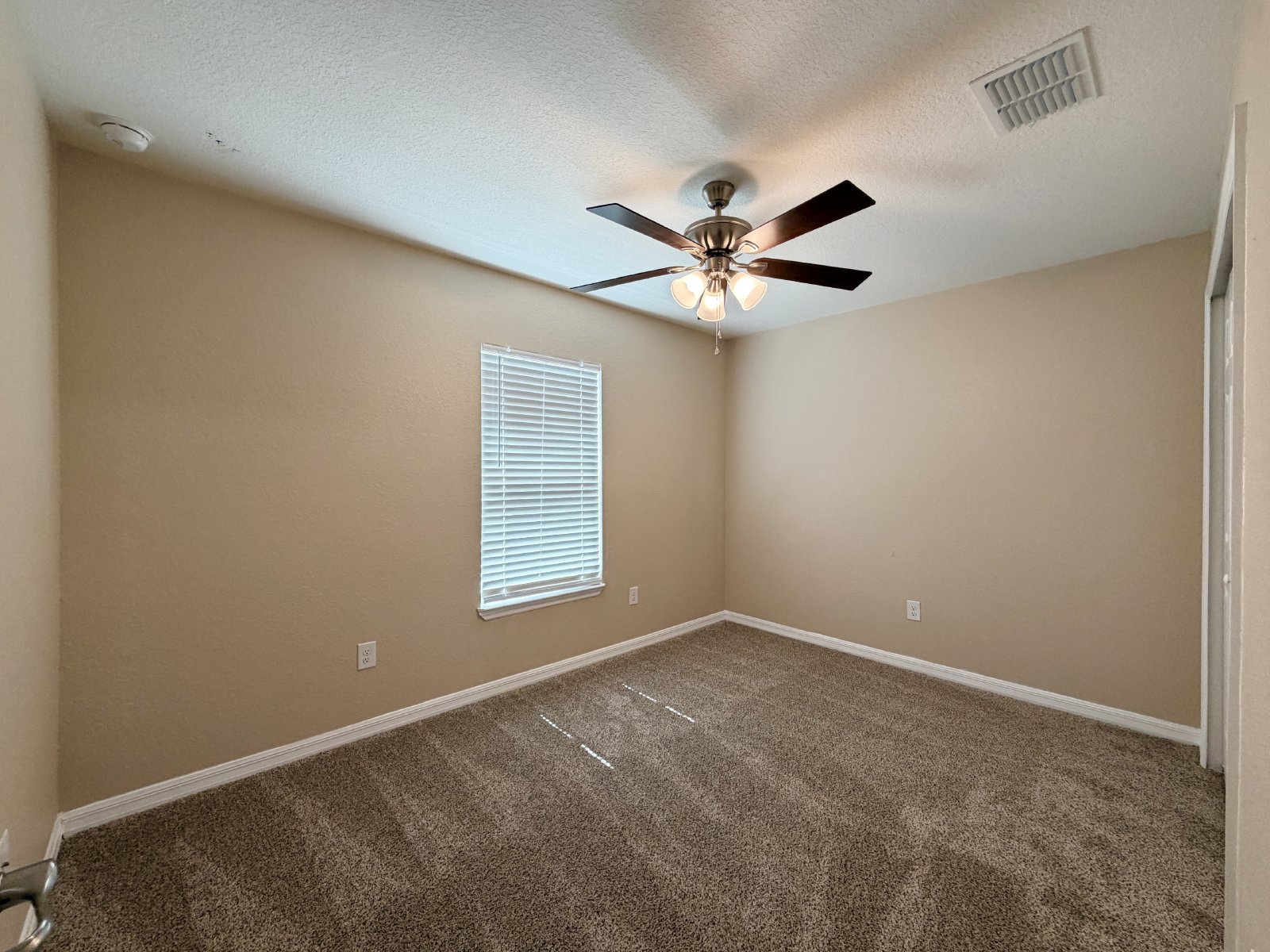 338 Larch Rd, Ocala, FL 34480 property image
