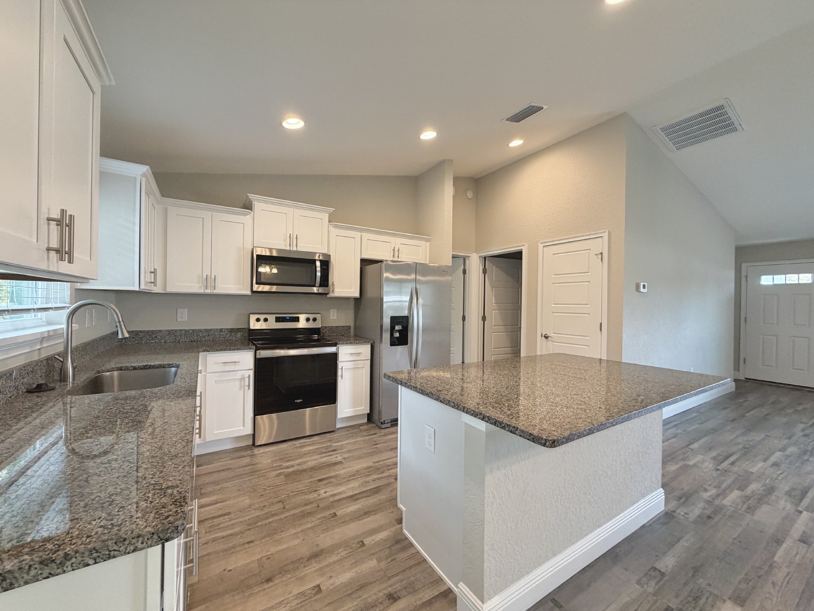 210 Locust Lane Pass, Ocala, FL 34472 property image