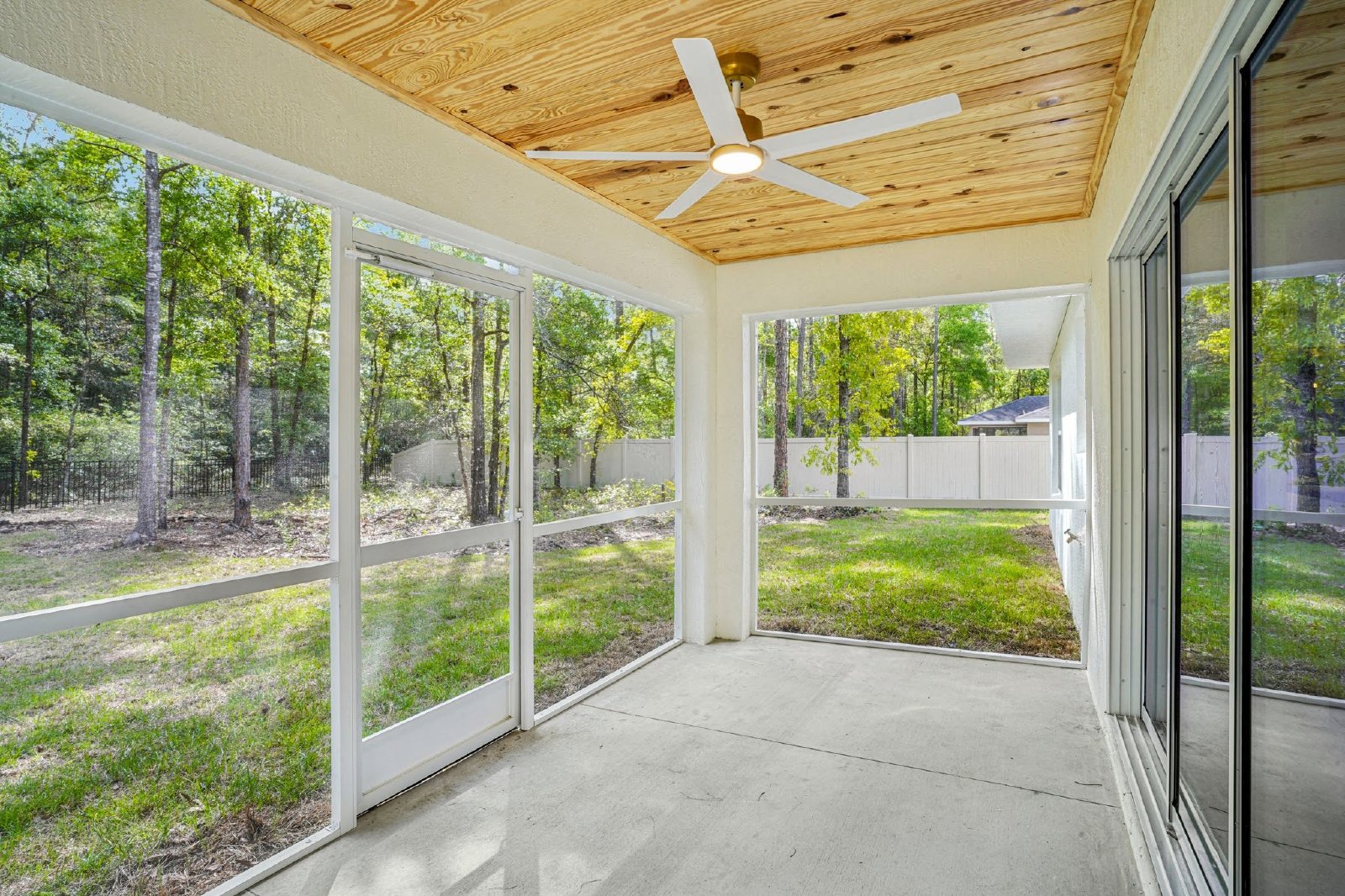 9845 N Sherman Dr. Citrus Springs, FL 34434 property image