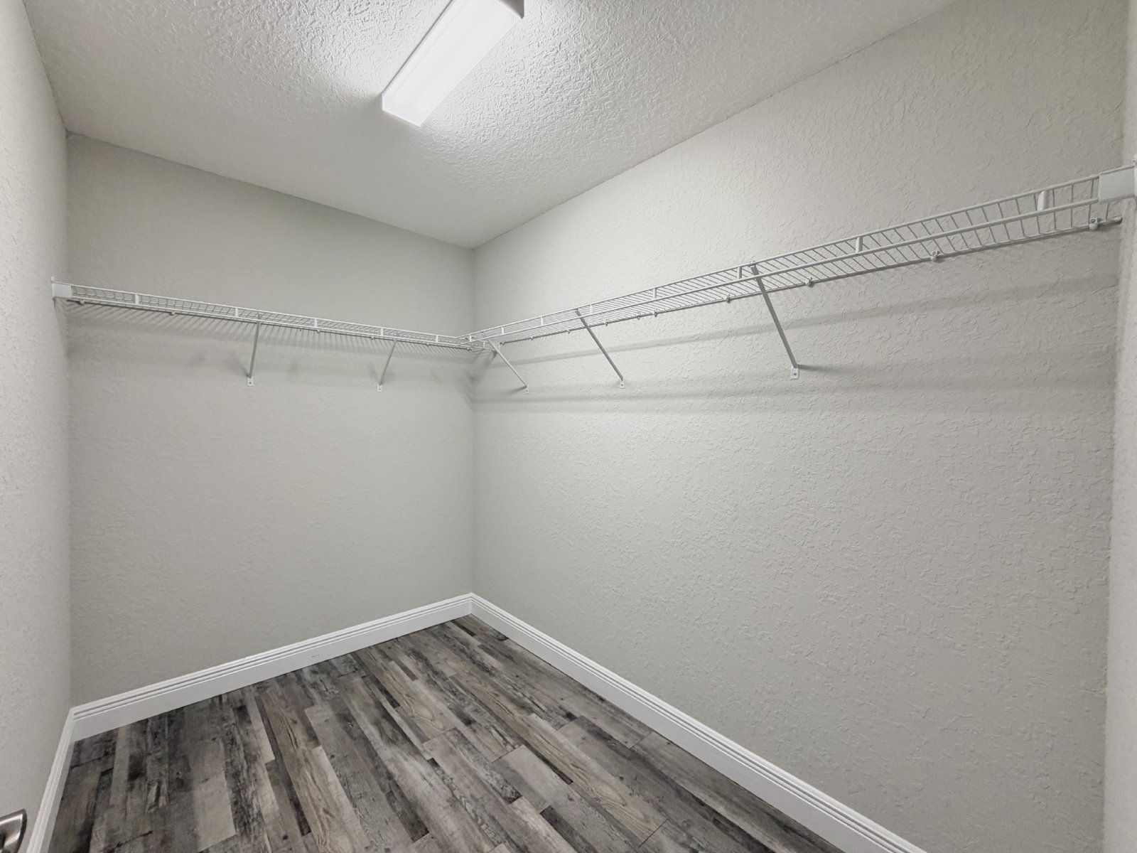 210 Locust Lane Pass, Ocala, FL 34472 property image