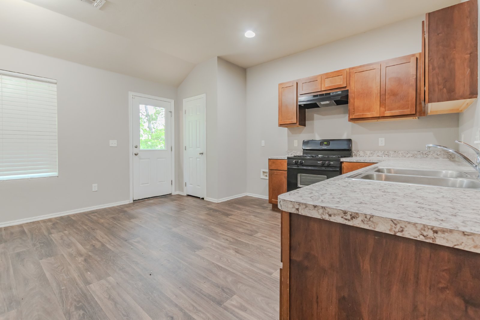 1209 Ironstone Dr Noble OK 73068 property image