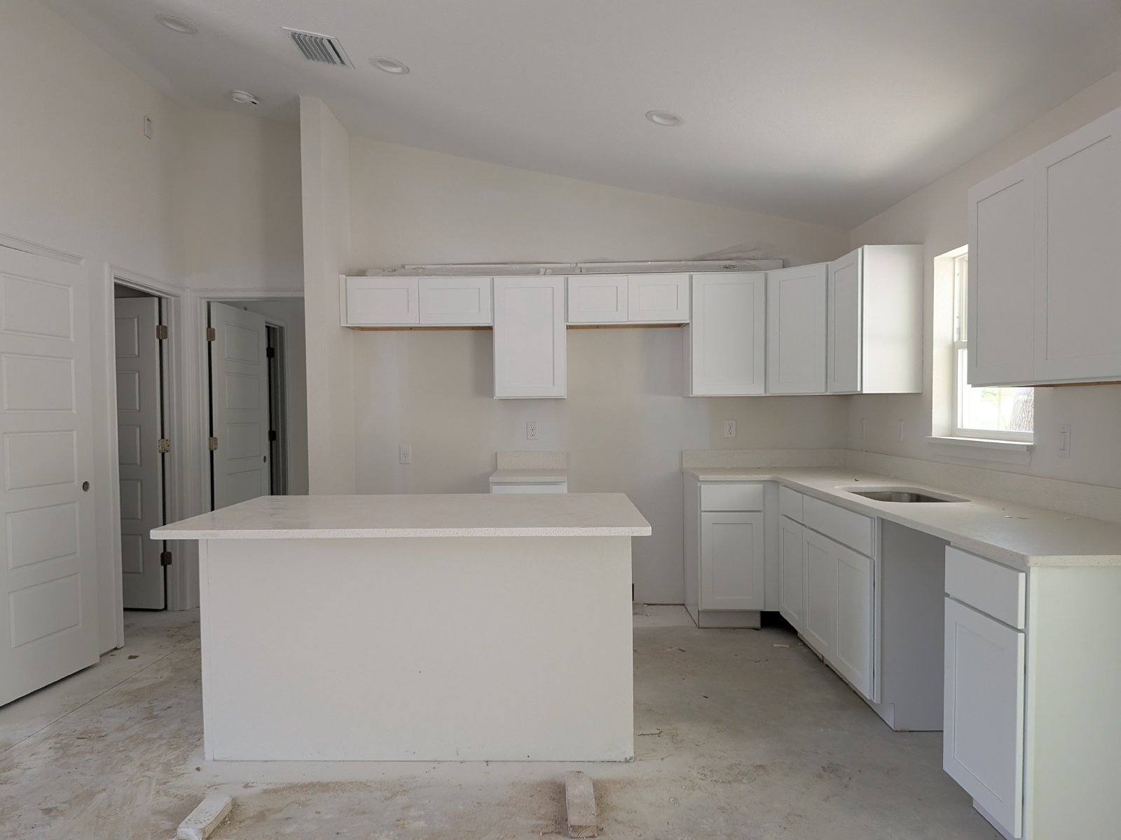 1640 W Saint Elizabeth Pl Citrus Springs FL 34434 property image