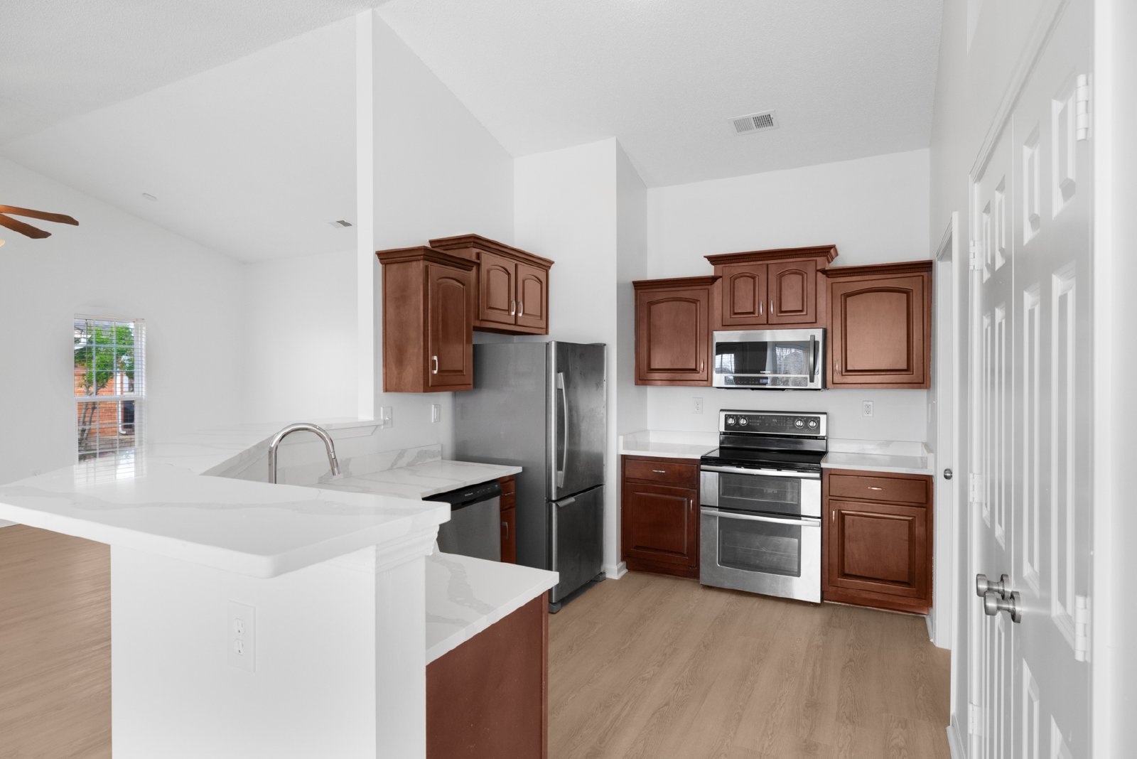 8131 Mary Payton Dr Southhaven MS 38671 property image