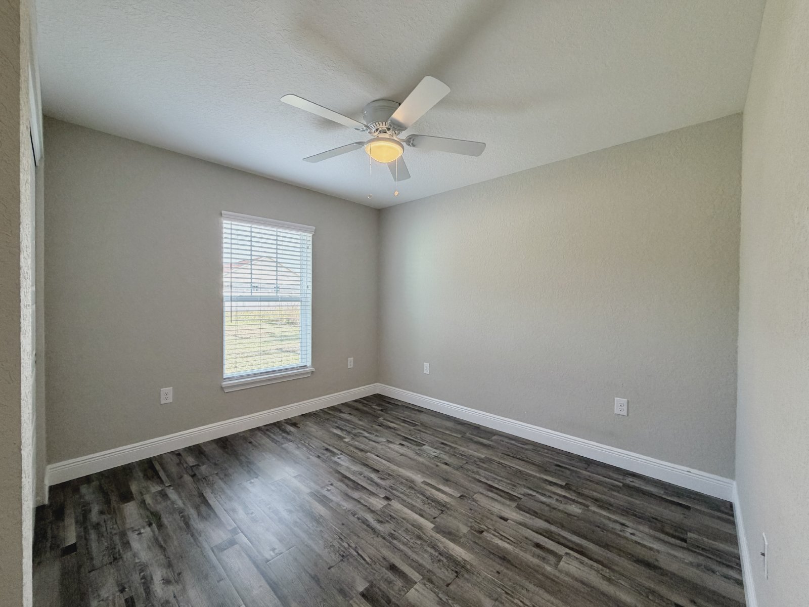 210 Locust Lane Pass, Ocala, FL 34472 property image